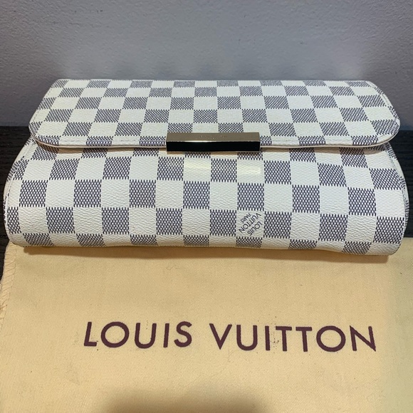 Louis Vuitton Inspired Damier Azur White Gray Clutch - Picture 11 of 11